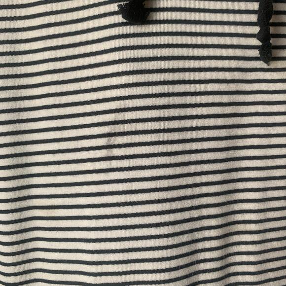 Sunday Black and White Striped Hoodie Short Sleeve Shirt Kangaroo Pocket Size L - Picture 9 of 16